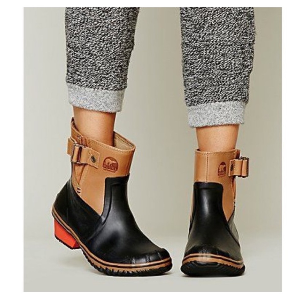Sorel Slimpack Riding Glow Boot